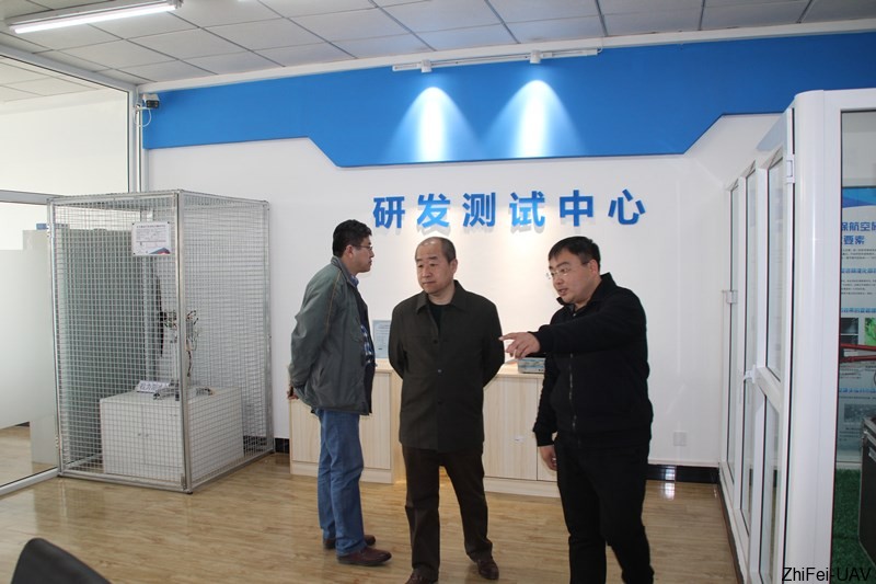 河北智飛極農(nóng)無人機(jī)科技|一鳶科技|行業(yè)定制無人機(jī)