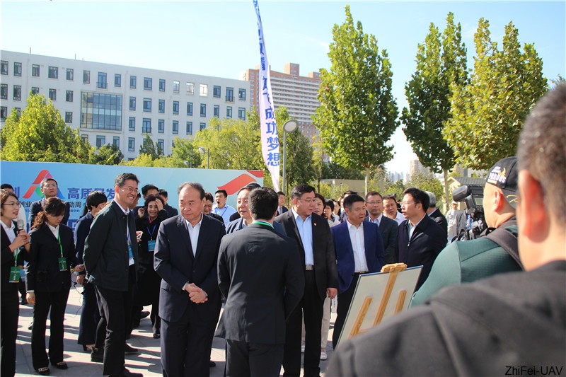 河北智飛極農(nóng)無人機(jī)科技|一鳶科技|行業(yè)定制無人機(jī) 河北智飛極農(nóng)無人機(jī)科技|一鳶科技|行業(yè)定制無人機(jī)